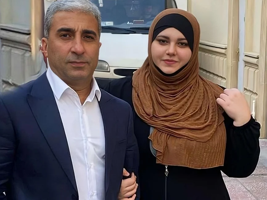 Rafael İsgəndərov qızı ilə - Foto