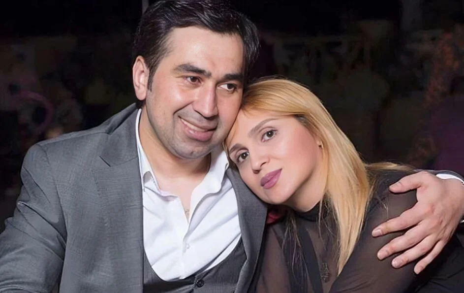 Əməkdar artistin xanımı ilə səmimi görüntüləri - Video