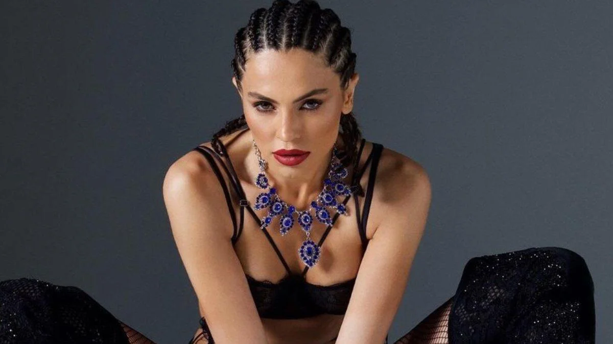 Günay Pərvinə söz atdı: 