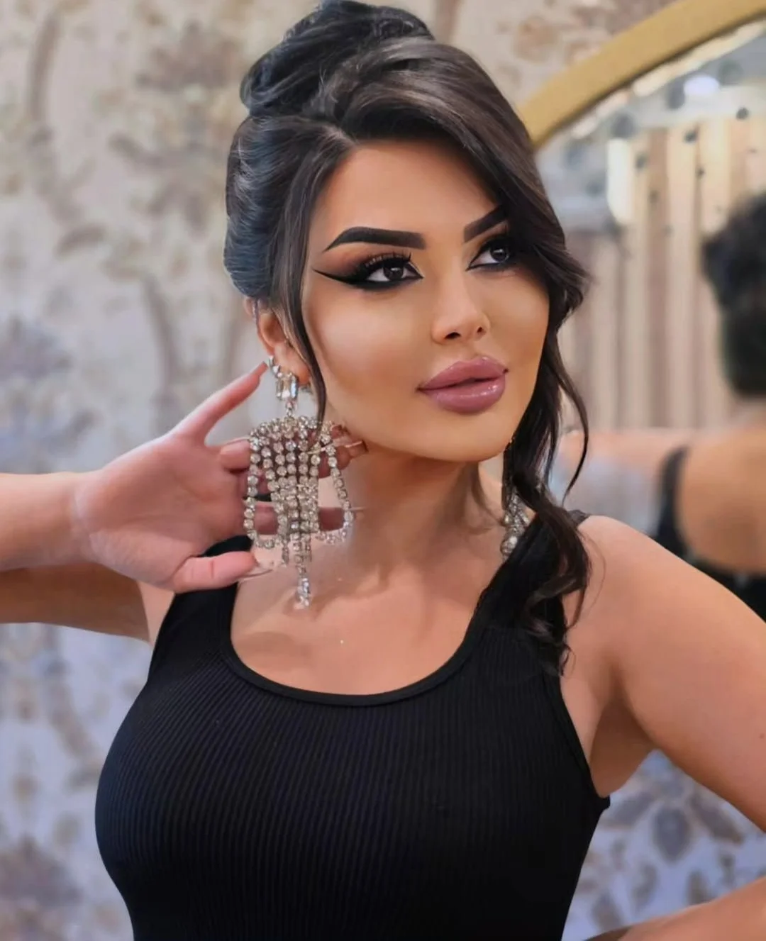Məni alan cekpot udub, hərtərəfli qızam, baxanda bilinir… - Foto