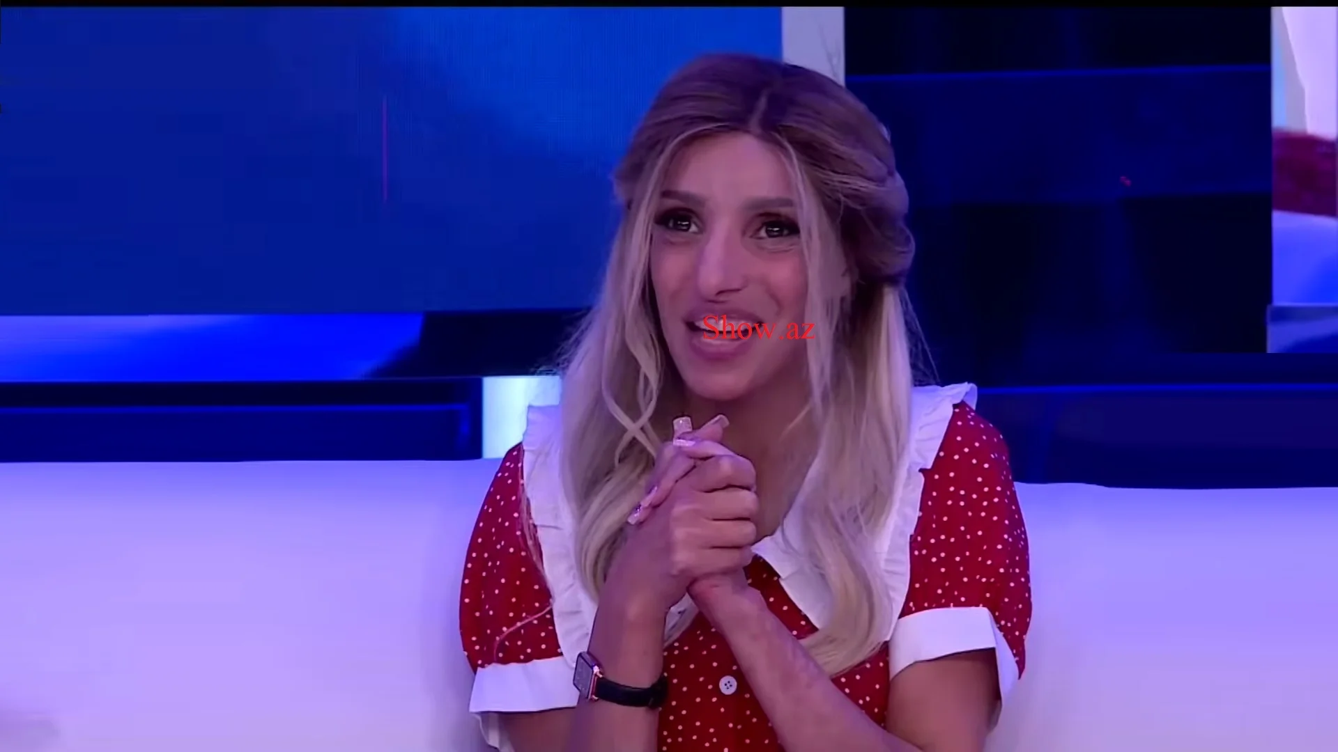 Nahidə estetik əməliyyatdan sonra ilk dəfə efirə çıxdı: Şok dəyişim - Video