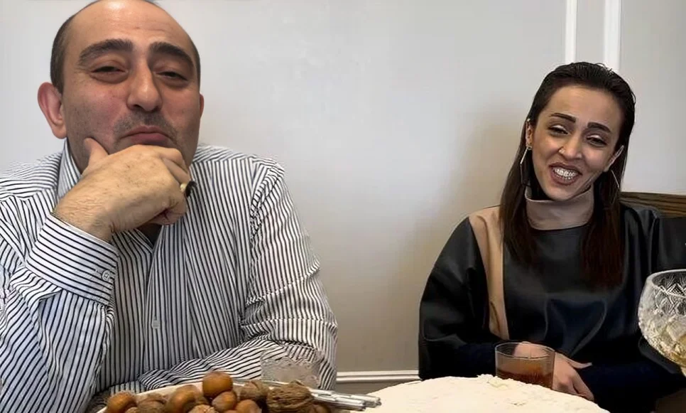 Ofelyanın ərinin önündə diz çökdüyü görüntülər müzakirə edildi - Video