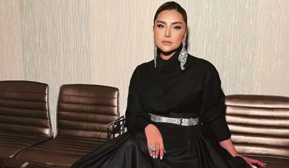 Xalq artisti gözəlliyi ilə heyran etdi - Foto